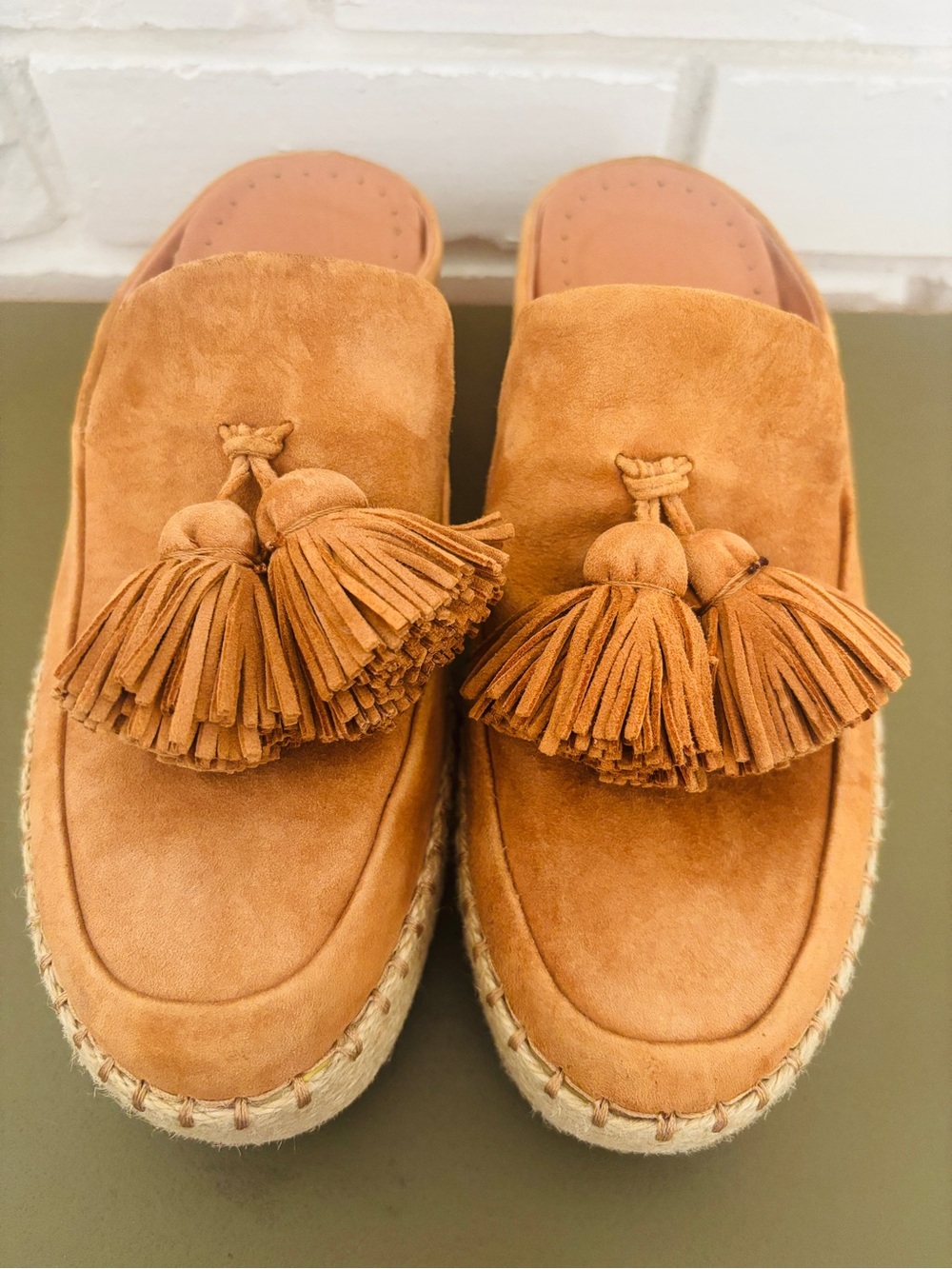 Gentle Souls Kenneth Cole Suede Tassel Espadrille Mule Slides Tan Neutral Size 6